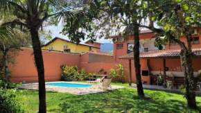 Villa Itaberaba Master - Residência ampla com piscina, churrasqueira e próxima da praia em Boiçucanga